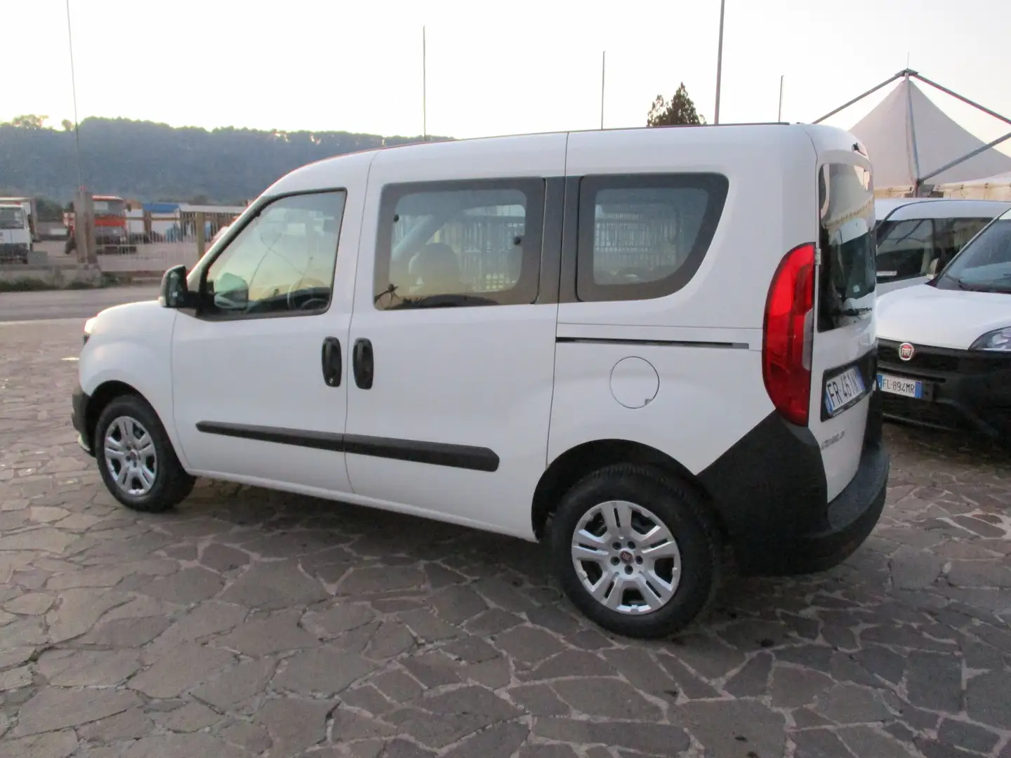 Fiat Doblo 1.3 M-JET 95CV 5 POSTI EURO 6 Blanco - 2