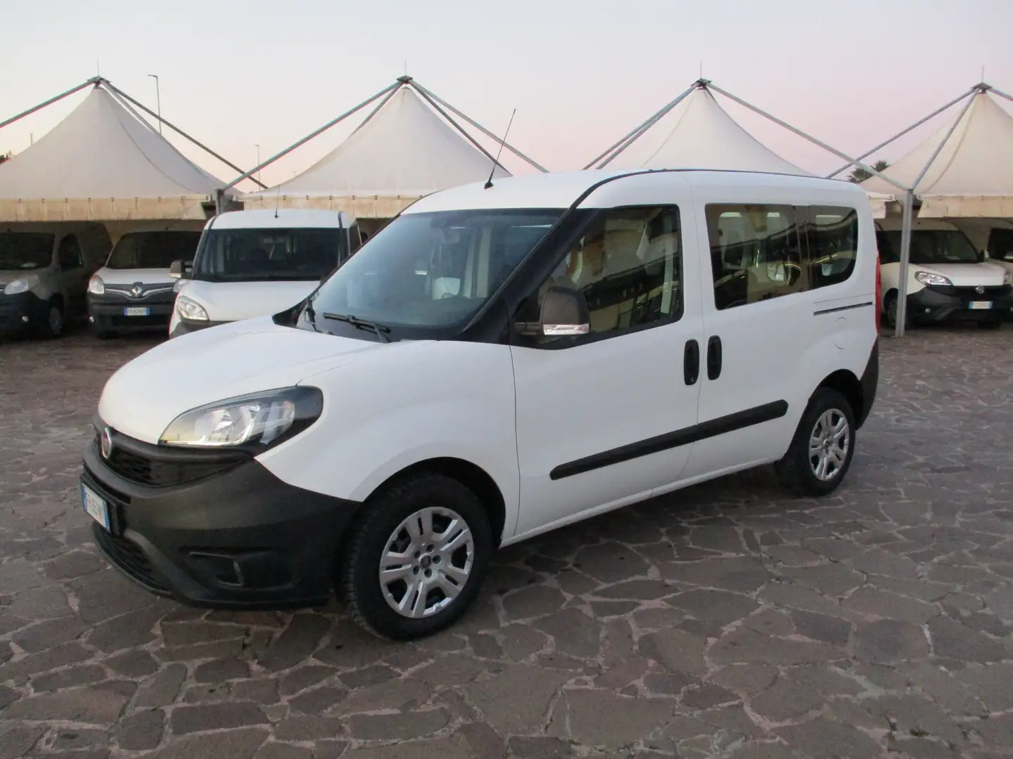 Fiat Doblo 1.3 M-JET 95CV 5 POSTI EURO 6 Blanco - 1