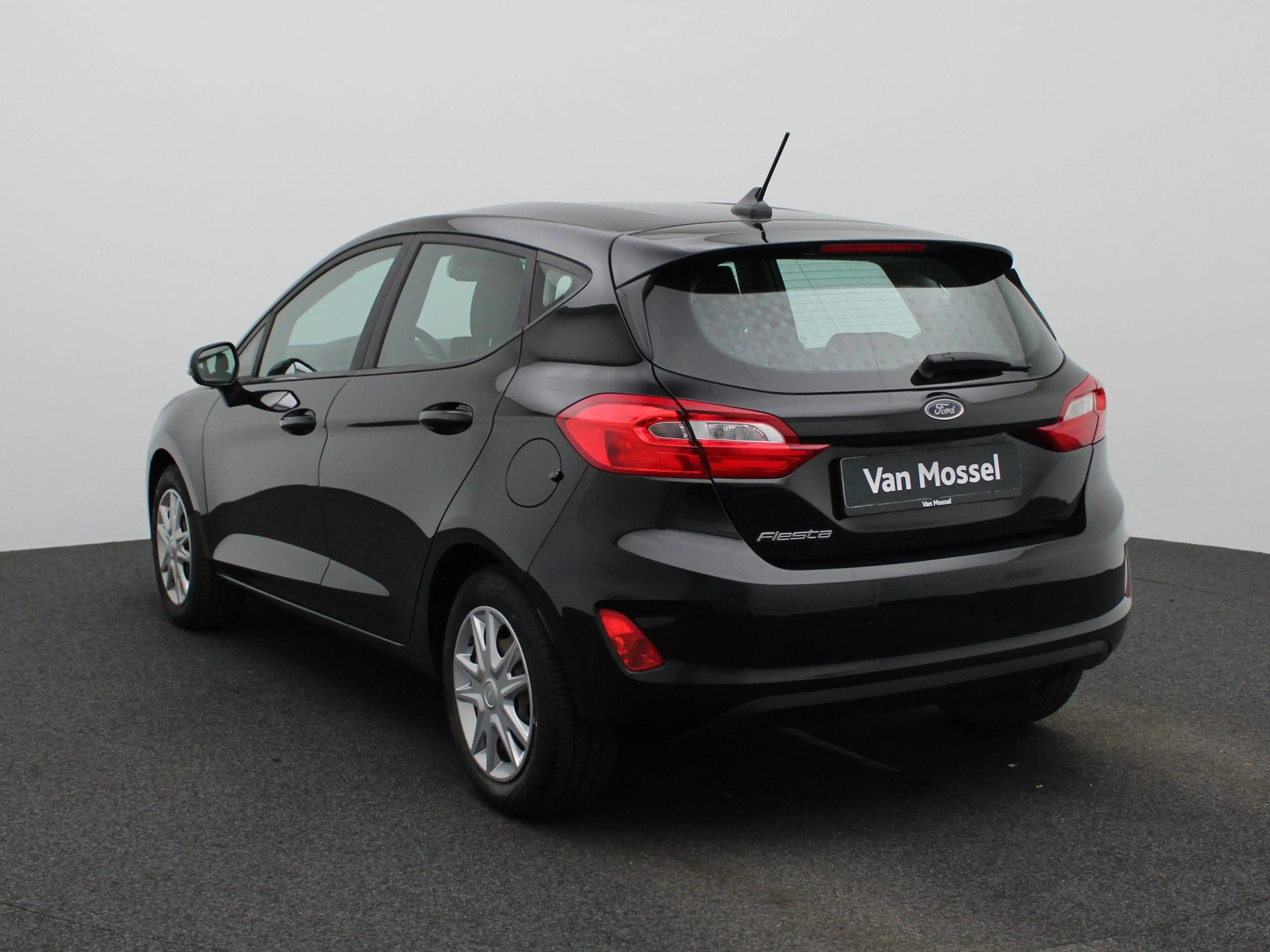 Ford Fiesta 1.0i EcoBoost 70kW Connected | Winterpack | Carpla — photo 2
