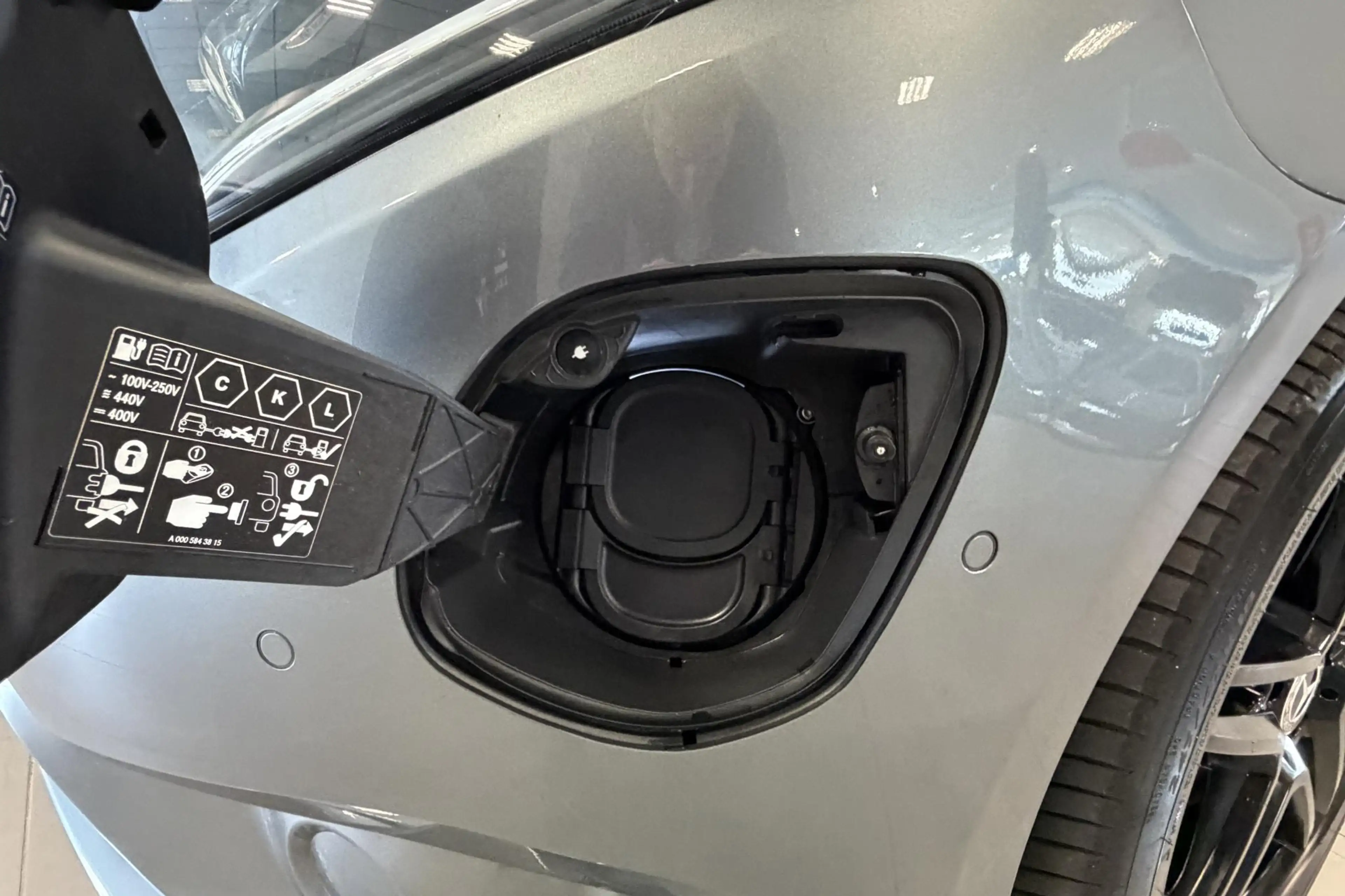 Mercedes-Benz Vito eVito Extra Lang 90 kWh — photo 5