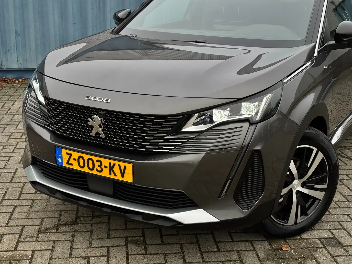 Peugeot 3008 1.2 Hybrid GT | Achteruitrijcamera | Apple Carplay Gris - 2