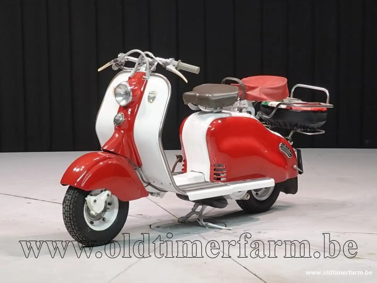 Lambretta 150 LD MK II '56 CH8943 Bílá - 1