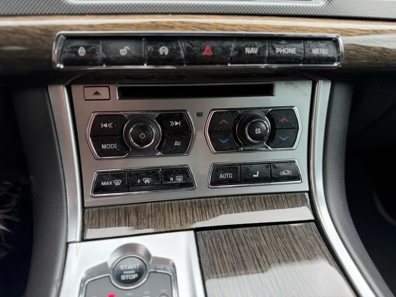 Jaguar XF fotografie Jaguar XF