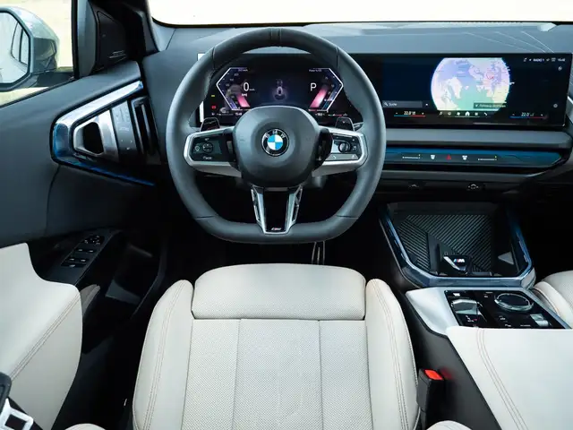 BMW X3 view 12