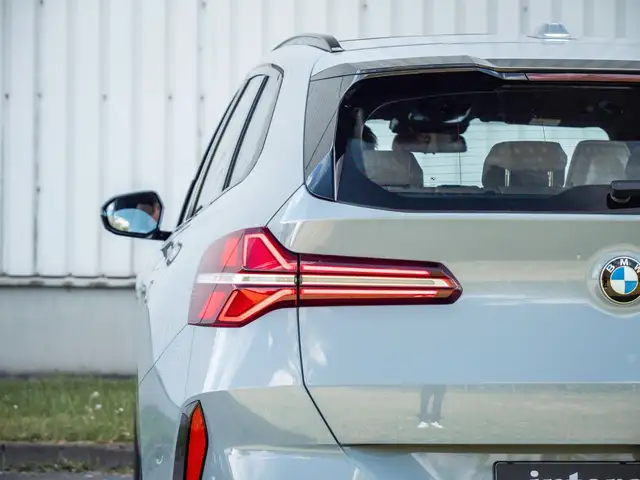 BMW X3 view 7