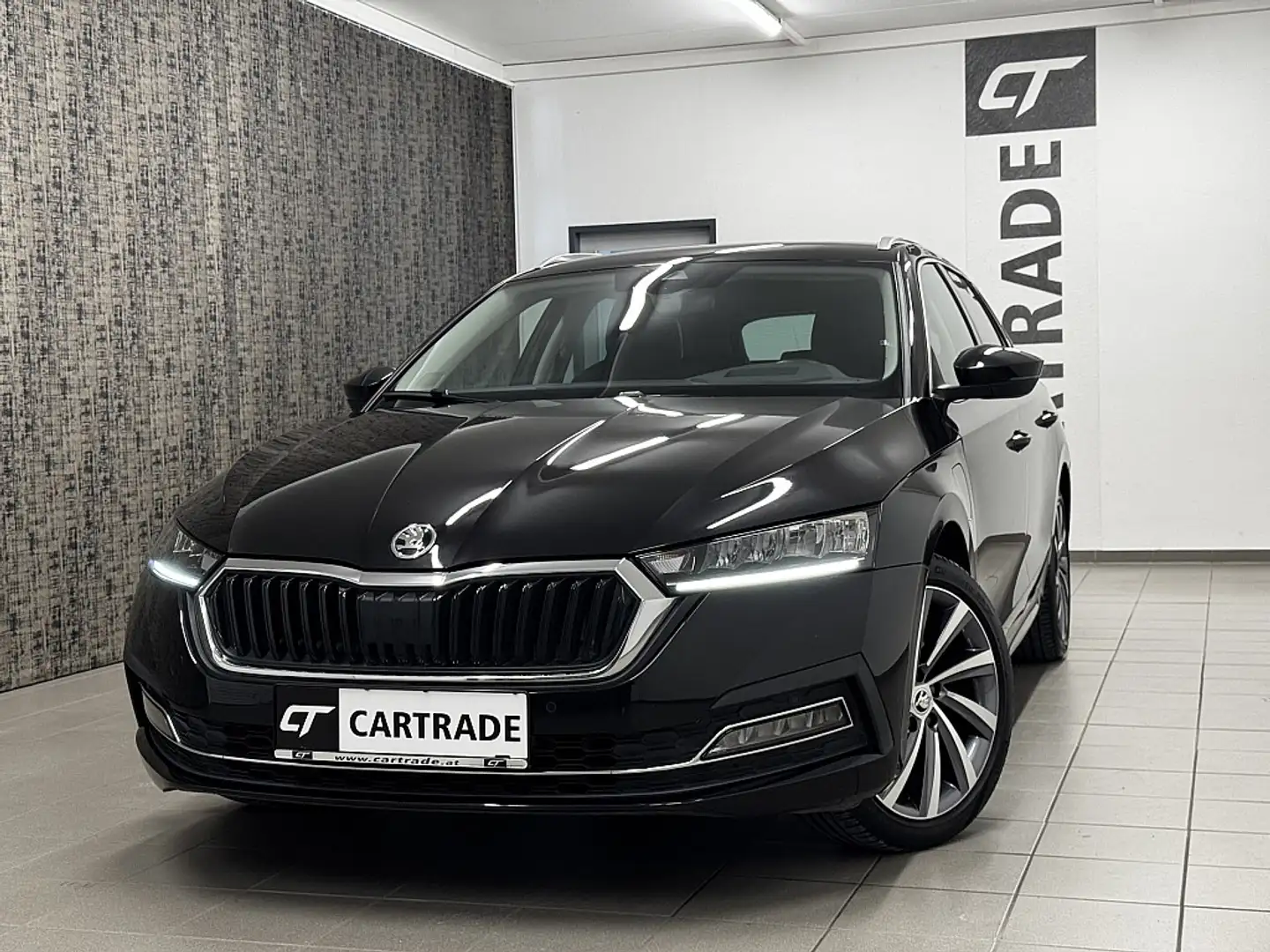 Skoda Octavia Combi 1,5 iV Style DSG / LED/ HEAD UP D./ NAVI/... Negro - 1