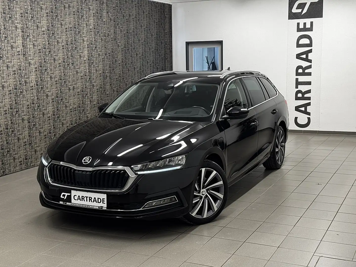 Skoda Octavia Combi 1,5 iV Style DSG / LED/ HEAD UP D./ NAVI/... Negro - 2