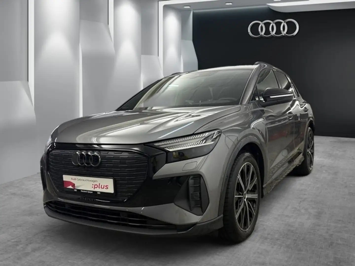 Audi Q4 e-tron 45 basis quattro AHK MATRIX MMI KAMERA ACC Gris - 1