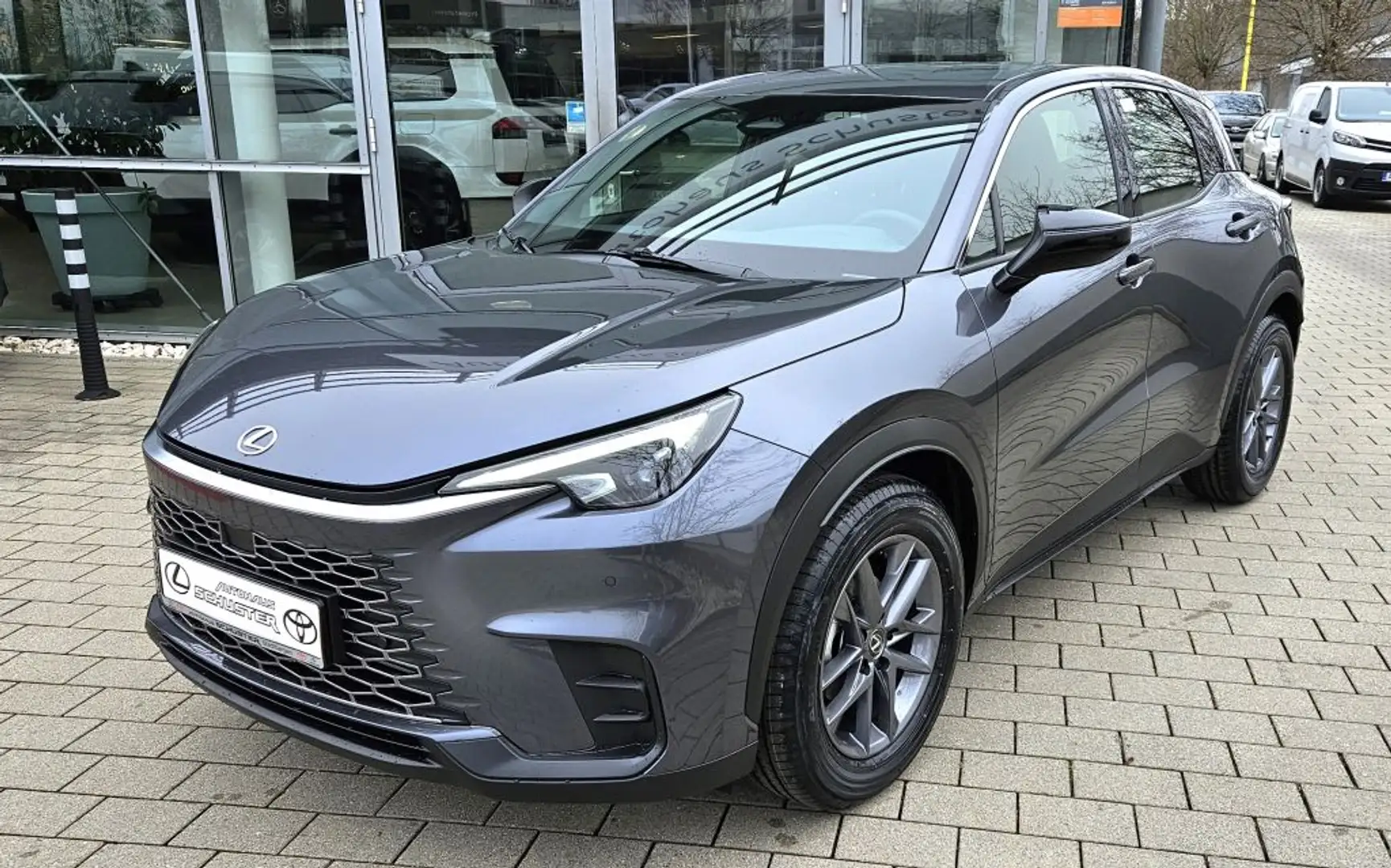 Lexus LBX *Komfort Paket* Grau - 1