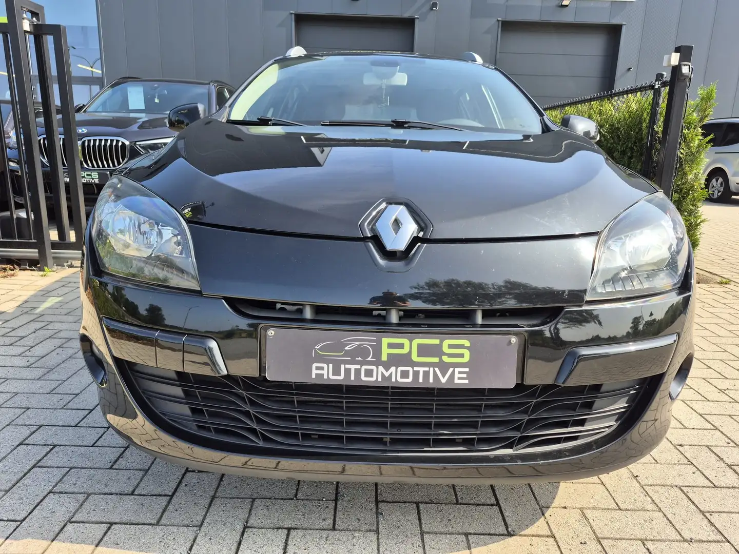 Renault Megane 1.5 dCi / Stationwagen / UIT OVERNAME Negru - 2