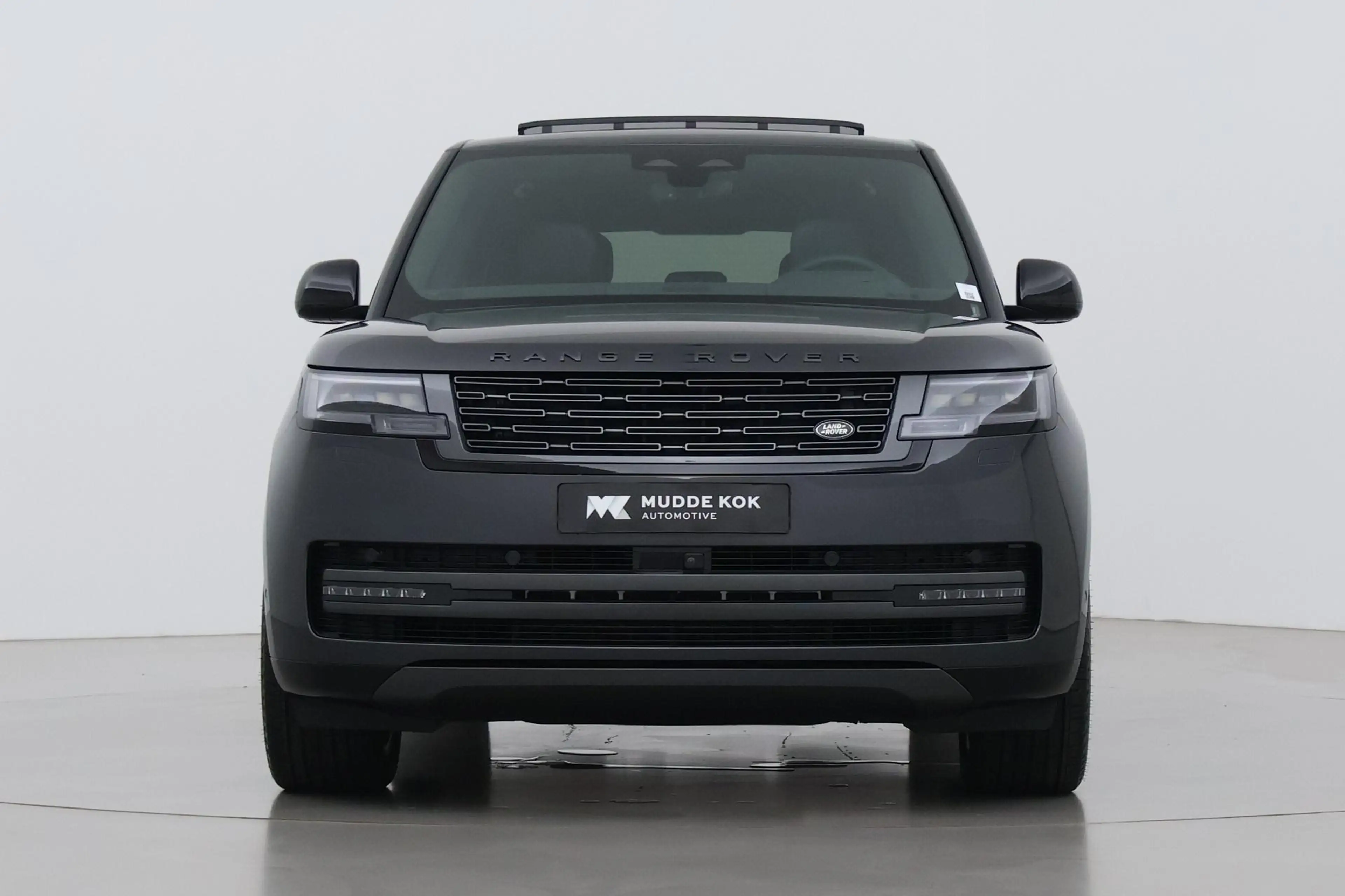 Land Rover Range Rover 3.0 P550e HSE | Meridian 3D | Shadow Exterior Pack — photo 16