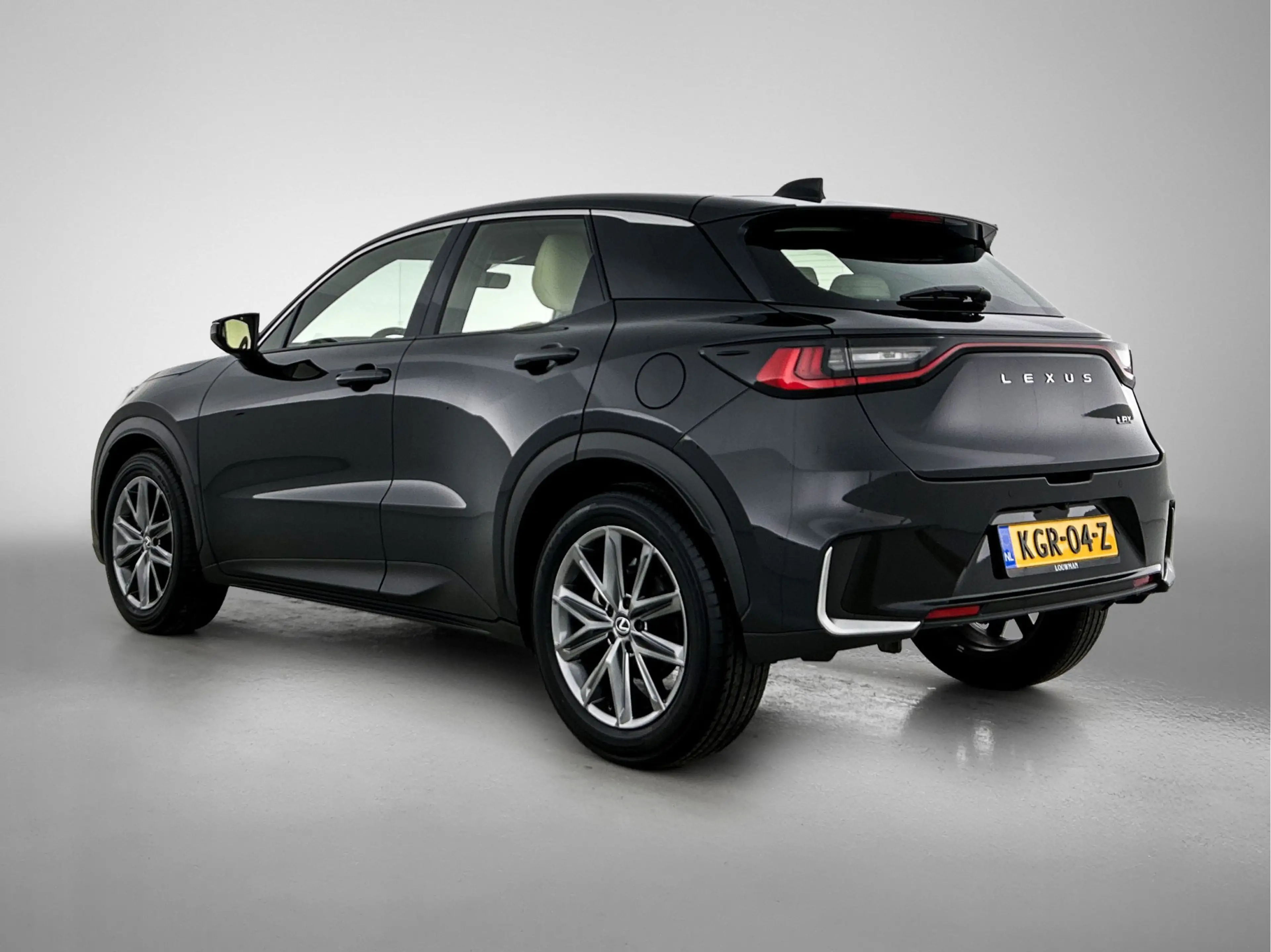 Lexus LBX Elegant 2WD | Leder | Stoelverwarming | 18" LM | — photo 14