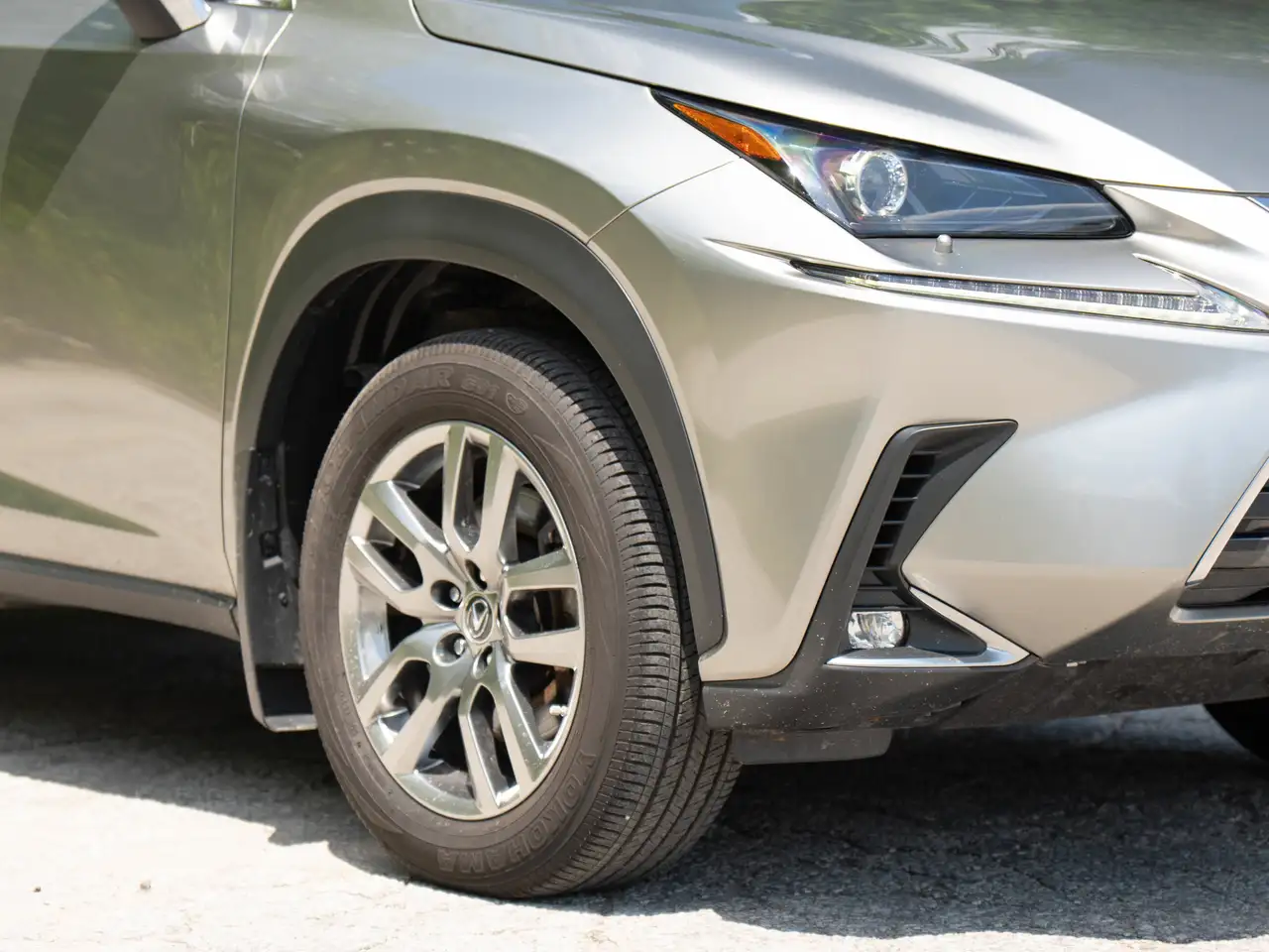 Lexus NX photo Lexus NX