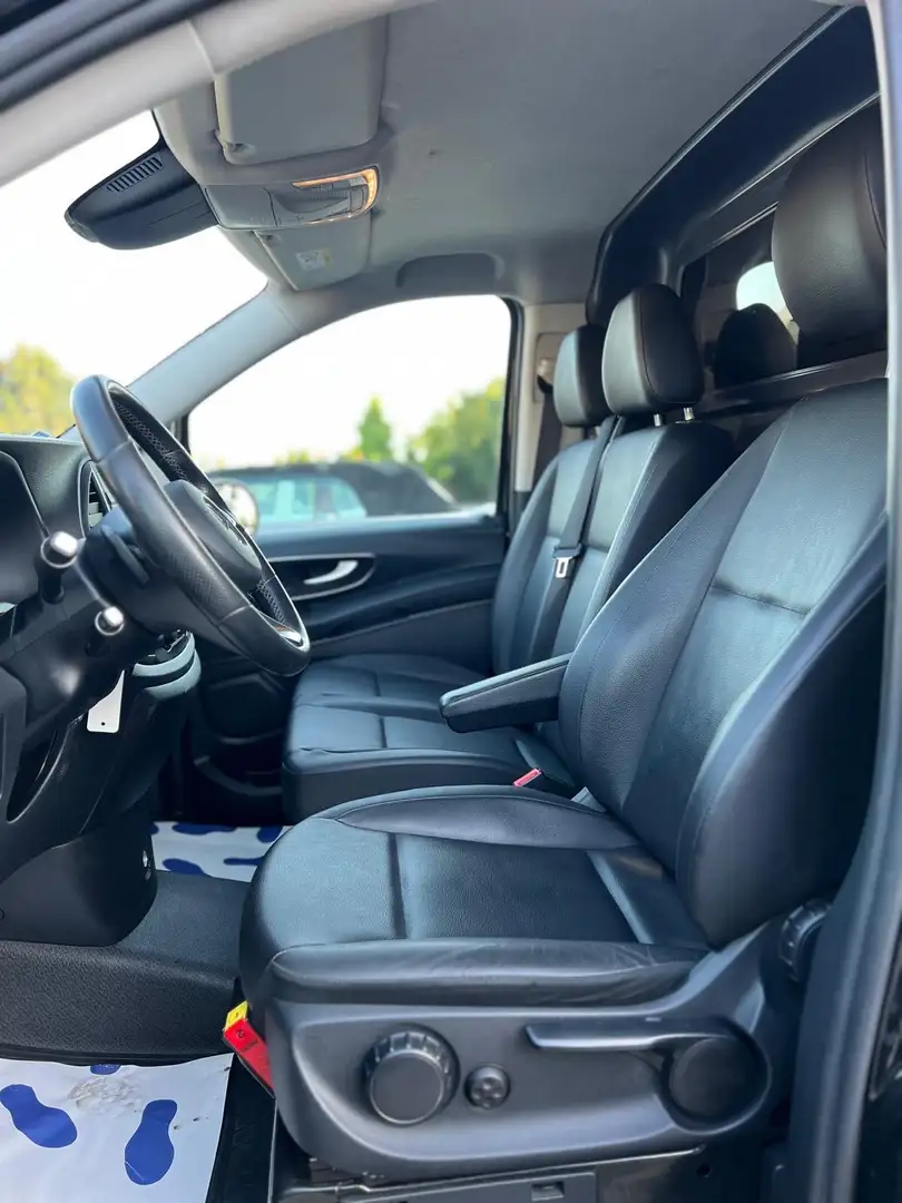 Mercedes-Benz Vito 116 CDI TVA* GPS *3 PLACES * BOITE AUTO*GARANTIE Чорний - 2
