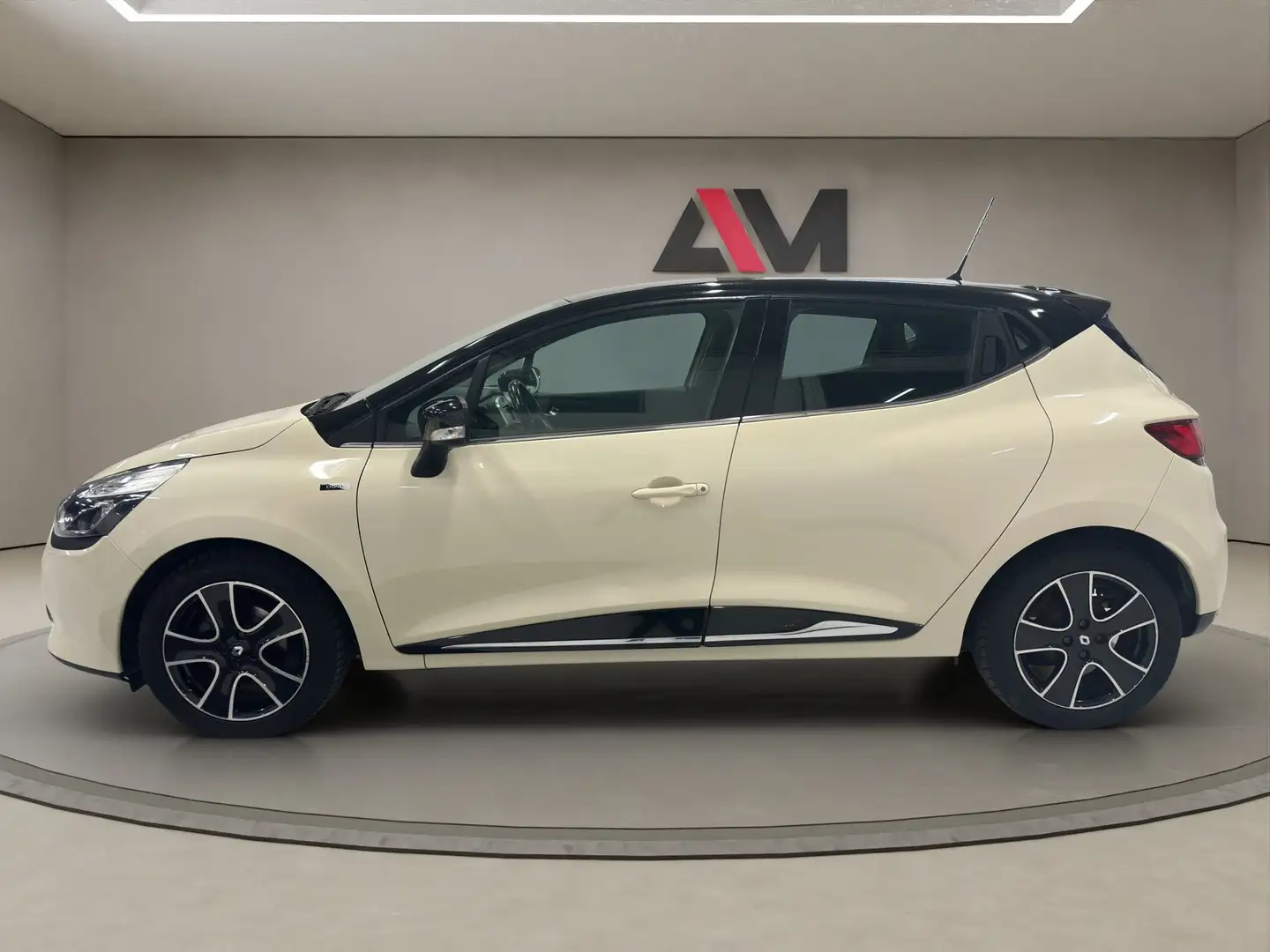 Renault Clio Clio V 2017 5p 1.5 dci energy Duel 75cv Beige - 2