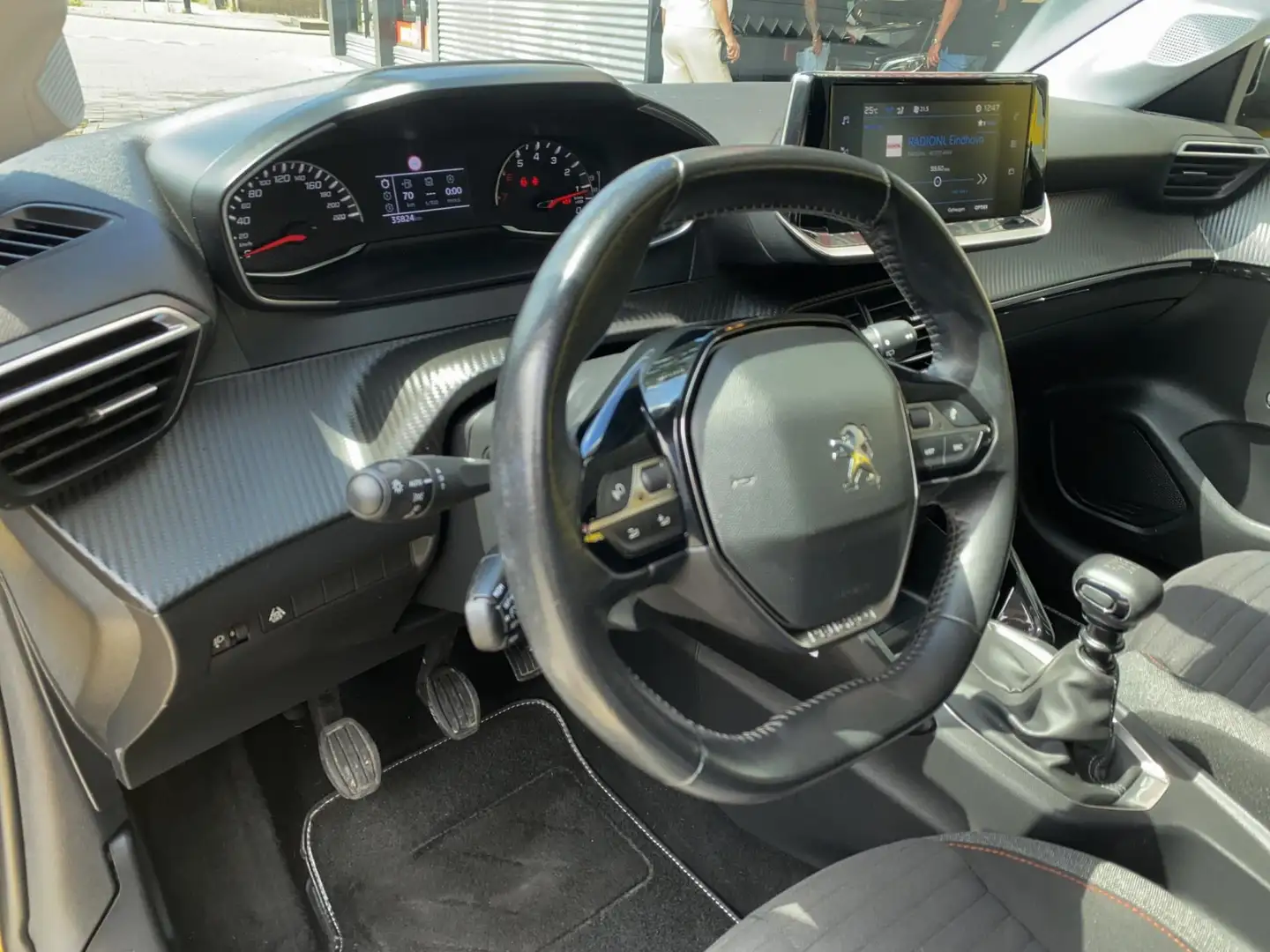 Peugeot 208 1.2 PureTech Active Pack - Apple CarPlay / Navigat Geel - 2