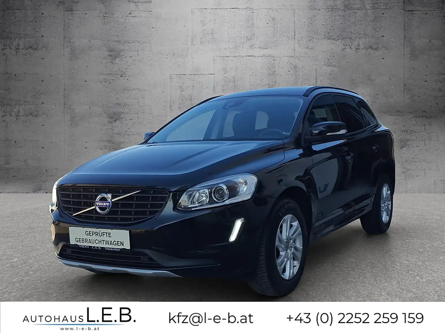 Volvo XC60 XC 60 D3 DPF 2WD Kinetic Schwarz - 1