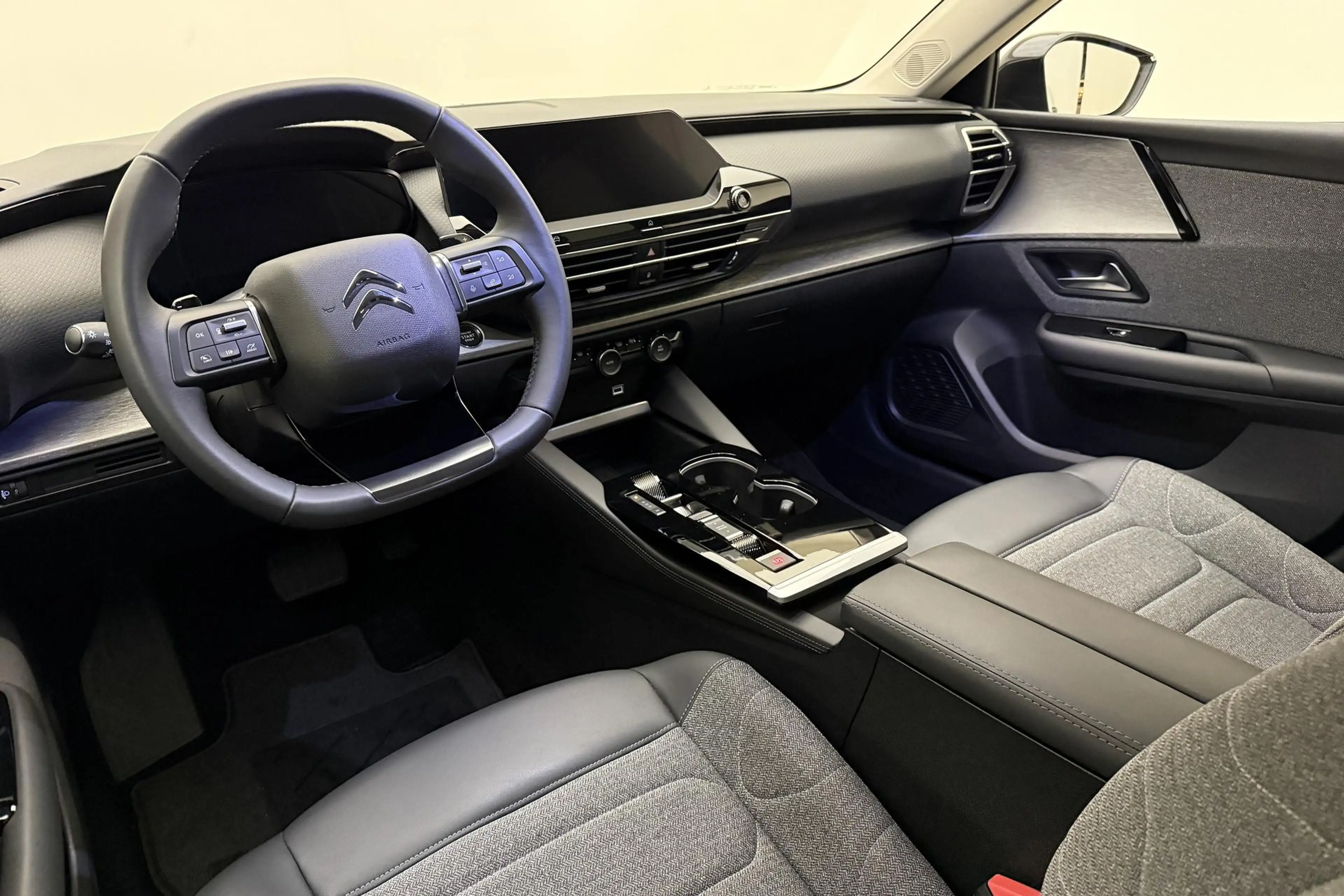 Citroen C5 X 1.2 PureTech Feel 130 PK Automaat | Navigatie | Ca — photo 7