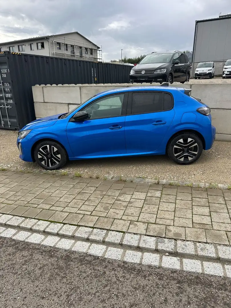 Peugeot 208 Allure, Navi, drive assist Blau - 2