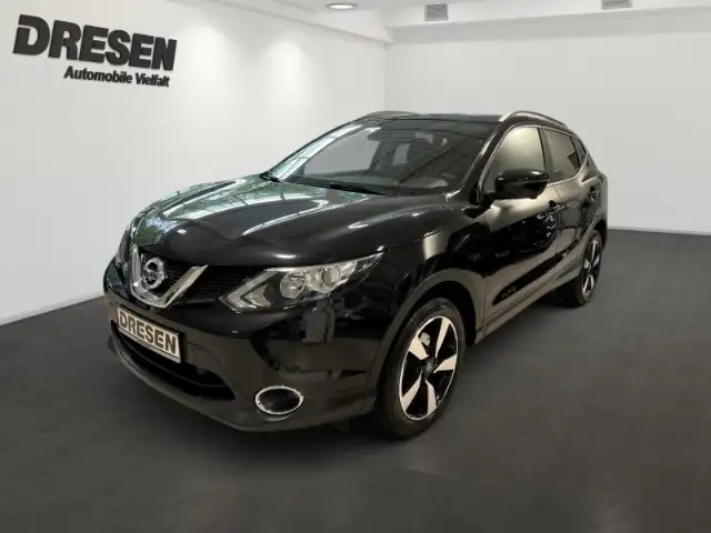 Nissan Qashqai 1.6 Acenta 360 Grad Kamera+Navi+Klimaautomatik+Pan