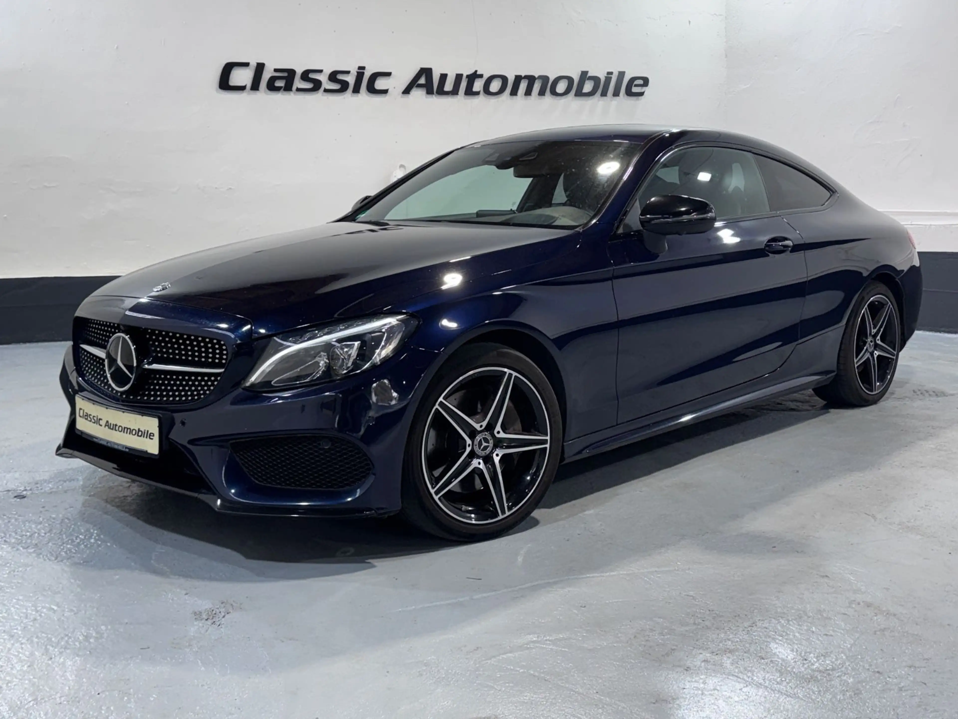 Mercedes-Benz C 250 d Coupe *AMG*