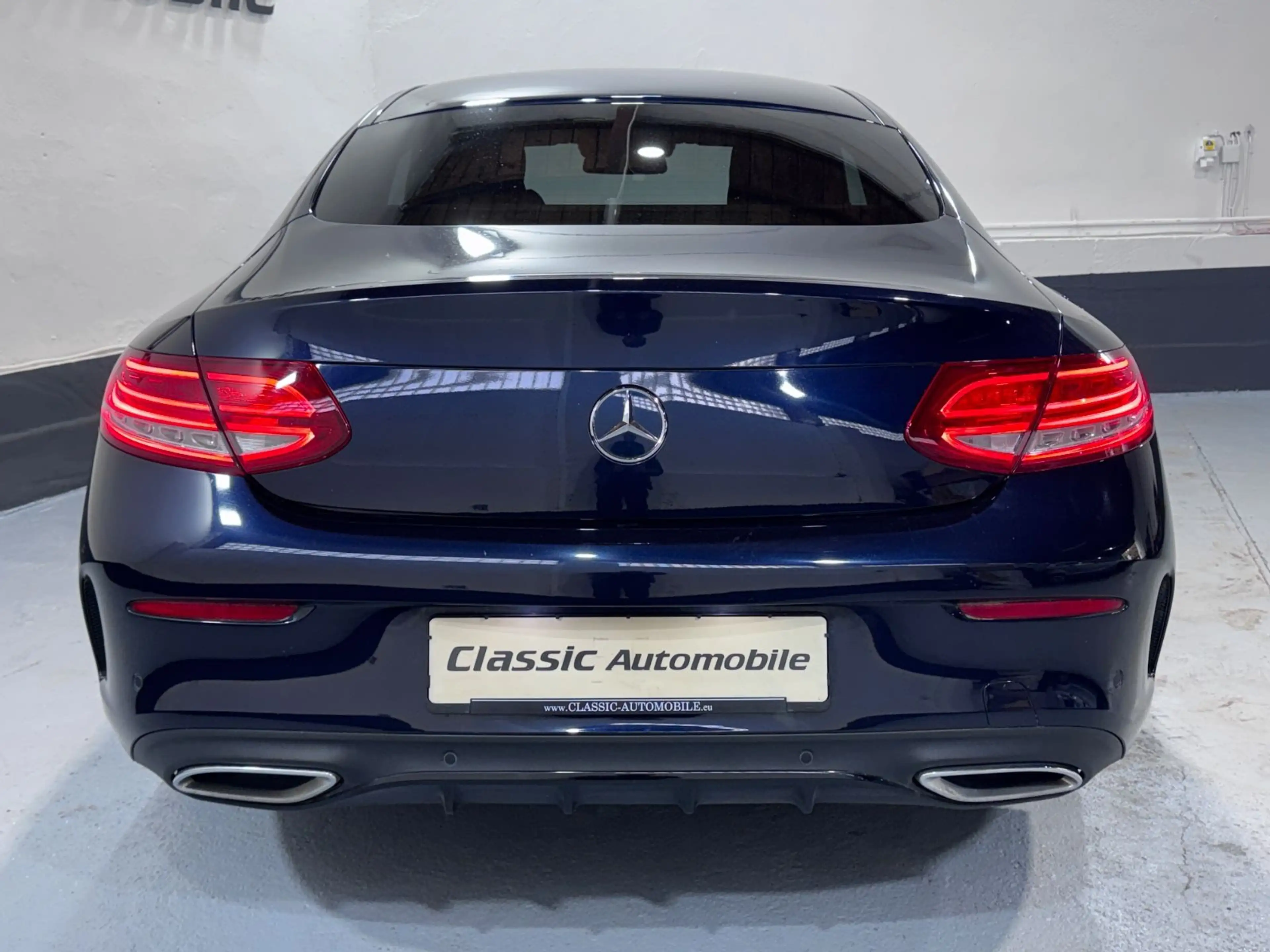 Mercedes-Benz C 250 d Coupe *AMG* — photo 8