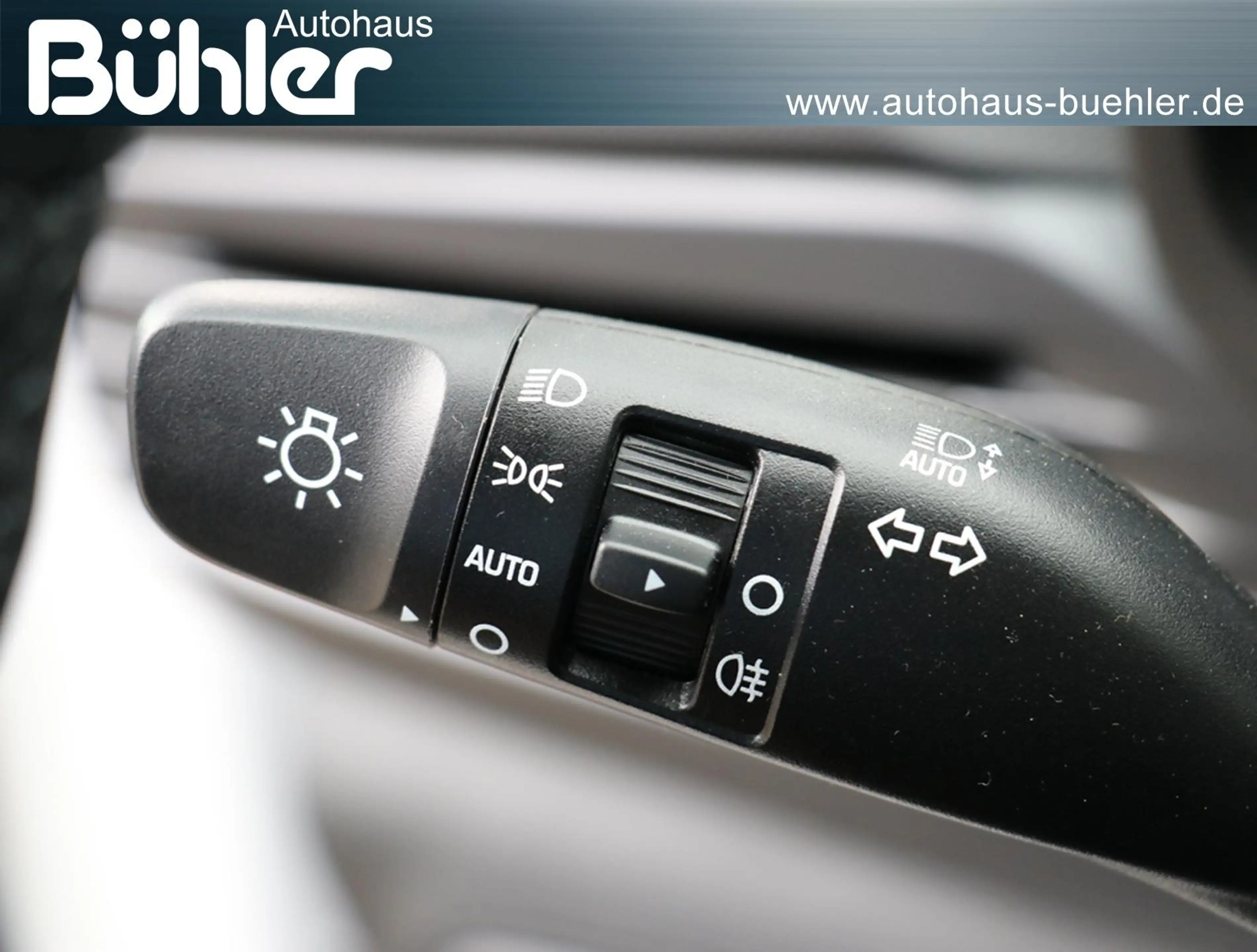 Hyundai i20 Blackline 1.0 T-GDI LED-Scheinwerfer, Navigatio... — photo 13