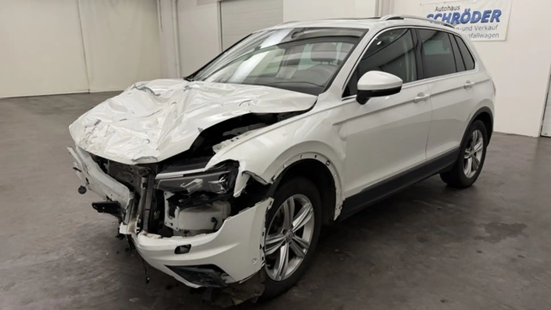 Volkswagen Tiguan 2.0 TDI DSG Highline *HUD*Kamera*Carplay* Weiß - 2