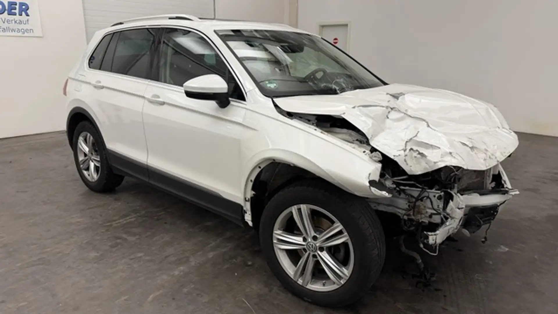Volkswagen Tiguan 2.0 TDI DSG Highline *HUD*Kamera*Carplay* Weiß - 1
