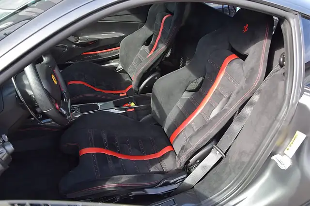 Ferrari 488 GTB Pista *Full Carbon*Matt Paint*Lift*Camera* Ansicht 6