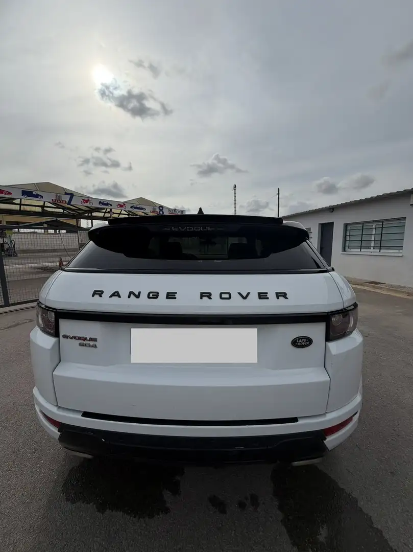 Land Rover Range Rover Evoque 2.2L SD4 Prestige 4x4 190 - 2