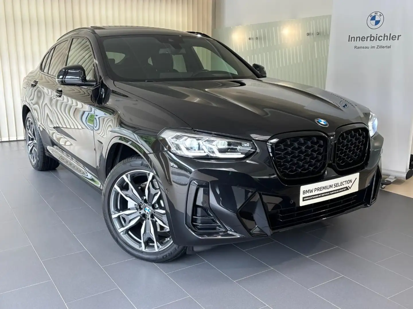 BMW X4 xDrive 30d Schwarz - 1