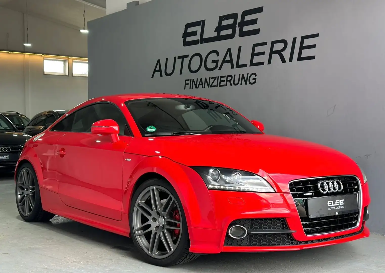 Audi TT Coupe 2.0 TFSI Quattro S-Tronic S-Line Voll Rouge - 1