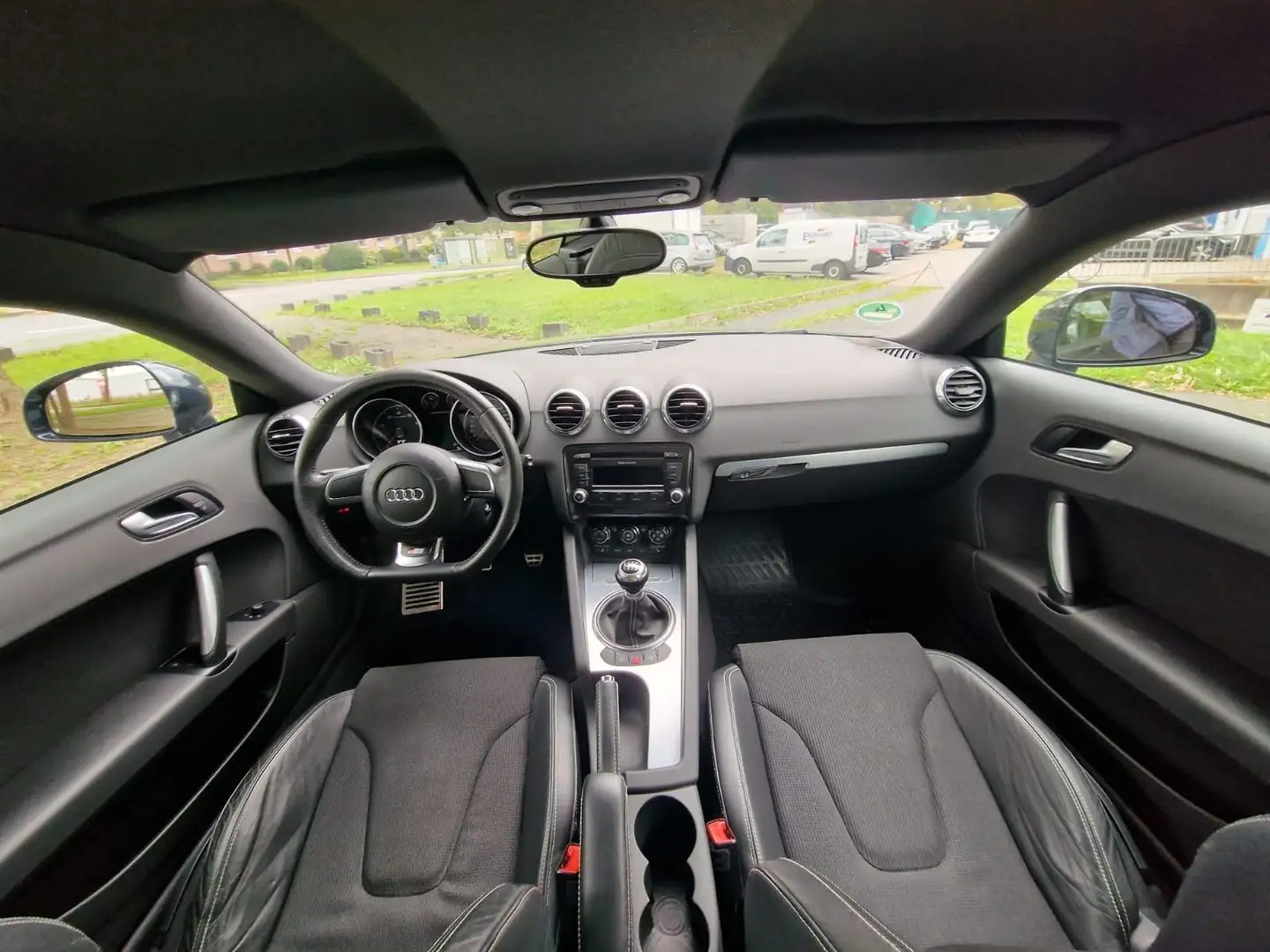 Audi TT Coupe/Roadster 2.0 TFSI S line Sport / Plus Blau - 2