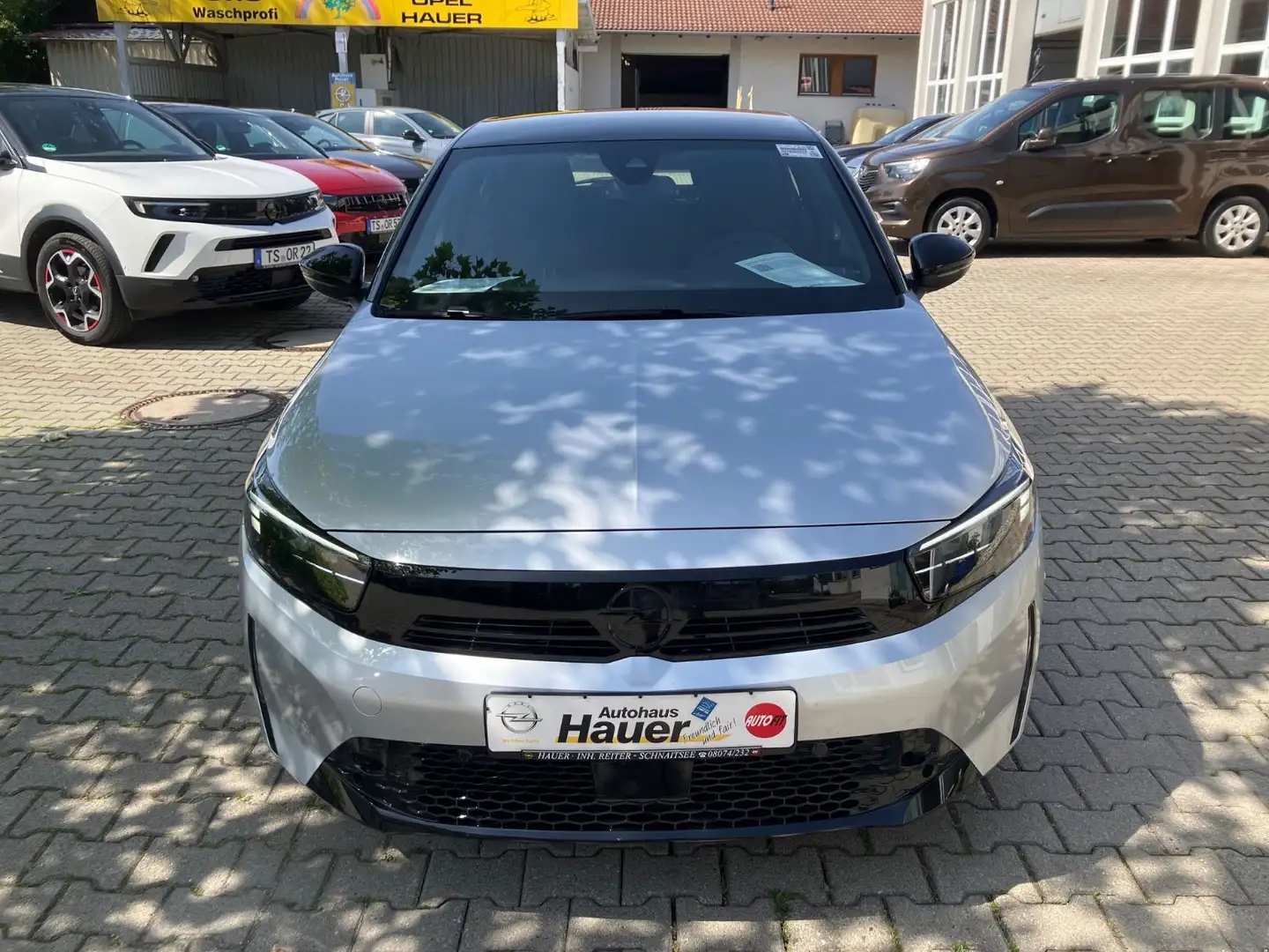 Opel Corsa 1.2 Direct Injection Turbo 74kW GS Auto Zilver - 2