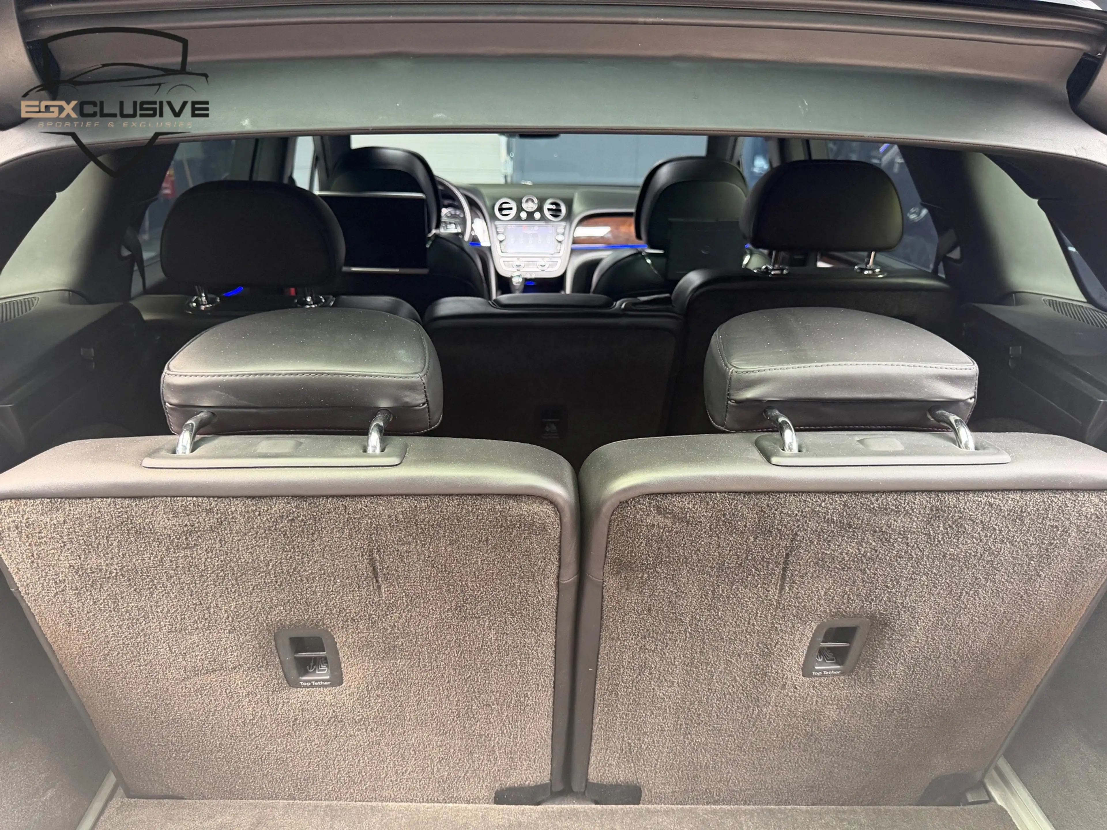 Bentley Bentayga 4.0 D 7p. PANO|360CAMERA|ACC|MEMORY|HUD|MASSAGE — photo 42