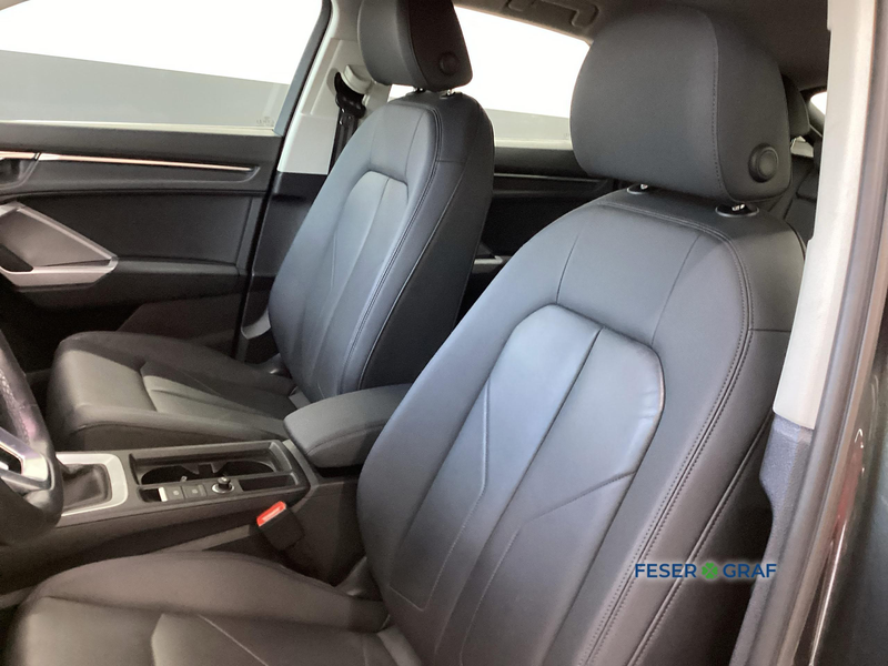 Audi Q3 Sportback S line 35 TDI AHK Keyless Navi LED — photo 7