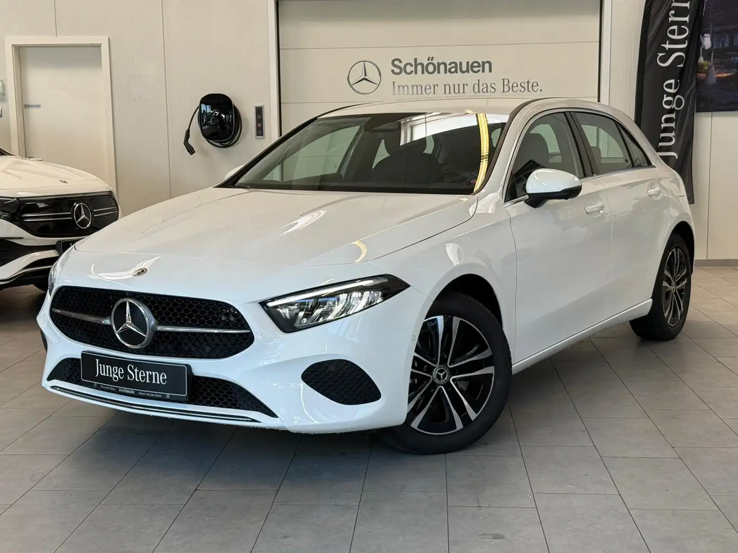 Mercedes-Benz A 250 e Progressive CARPLAY+360°+NAVI+TOTW+LED Weiß - 1