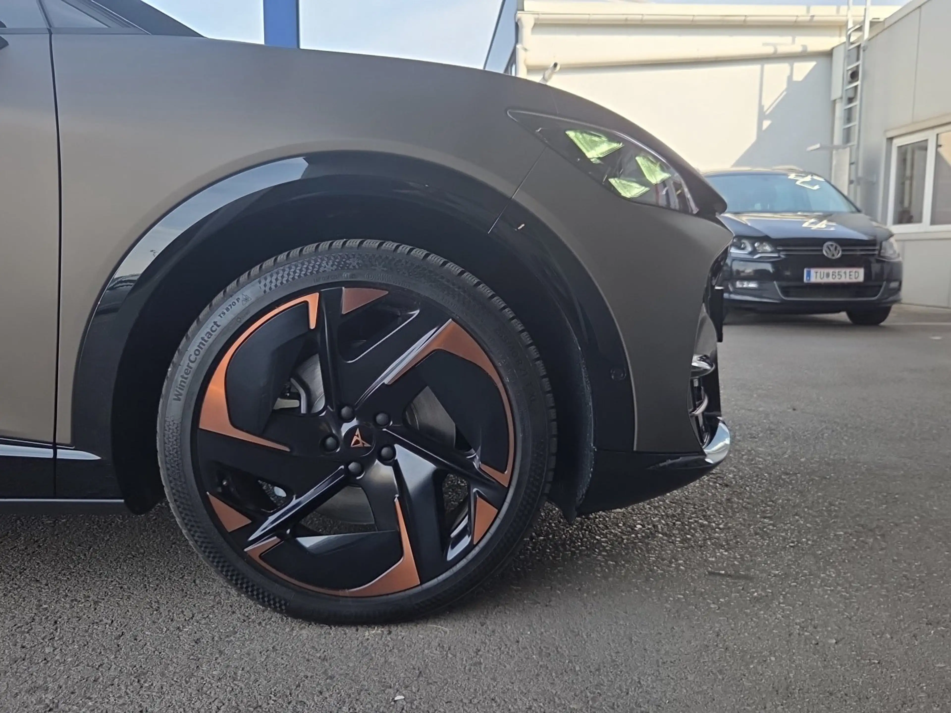 CUPRA Tavascan Extreme 77 210kW/286PS — photo 6