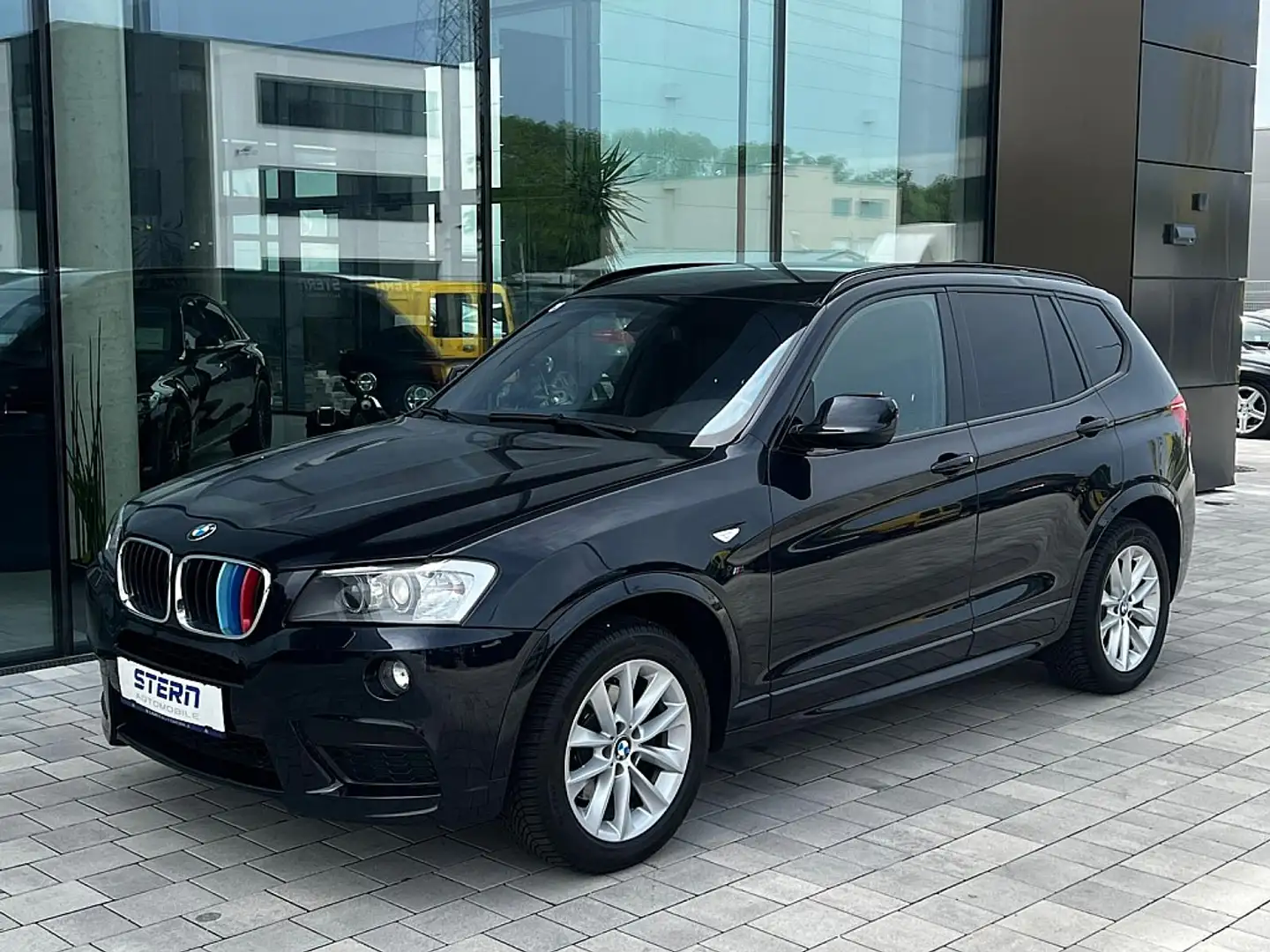BMW X3 xDrive20i Österreich-Paket Aut. *M-Paket*Leder*... Schwarz - 1