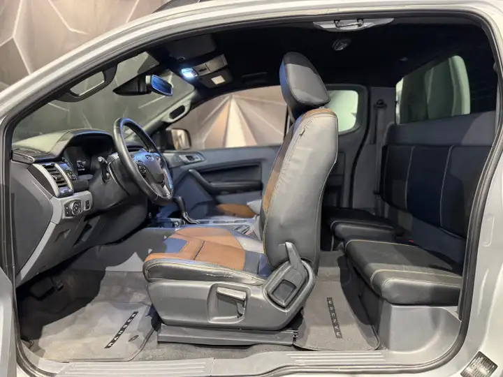 Ford Ranger 3.2 TDCI 200CH SUPER CAB XLT WILDTRAK — photo 14