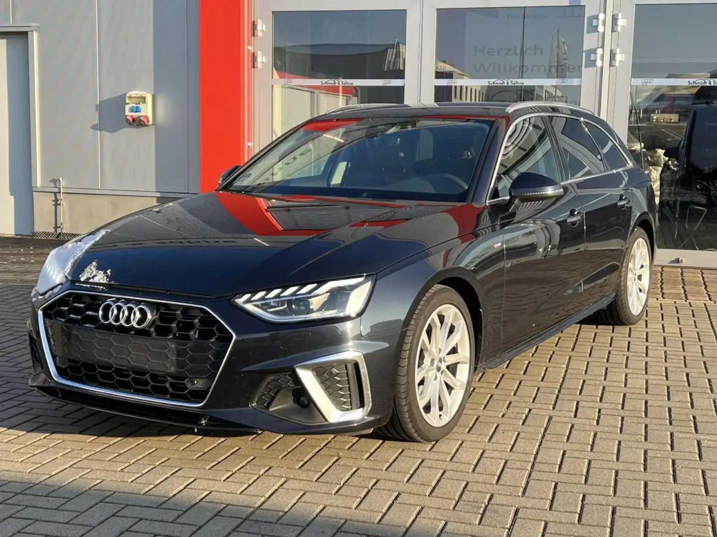 Audi A4 Avant S Line 40 TFSI S tronic NUR HÄNDLER! Klima Blau - 1