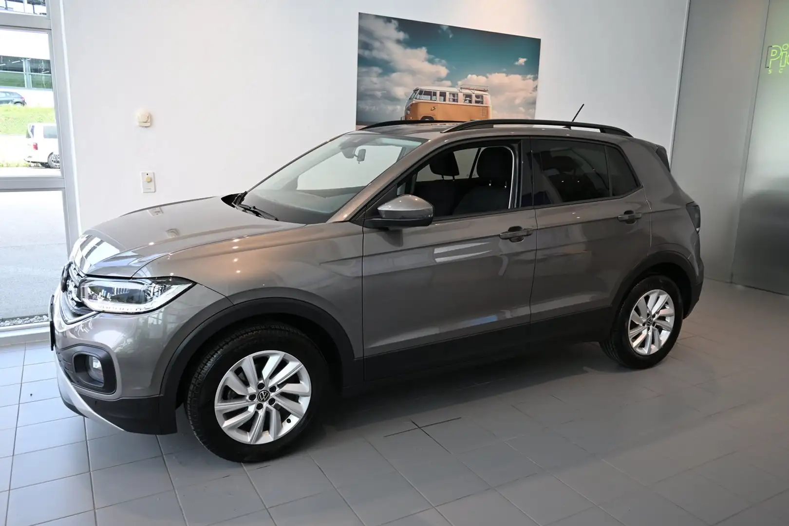 Volkswagen T-Cross Life TSI Grau - 2