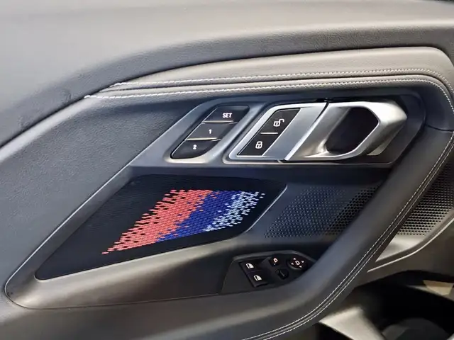 BMW M2 view 11