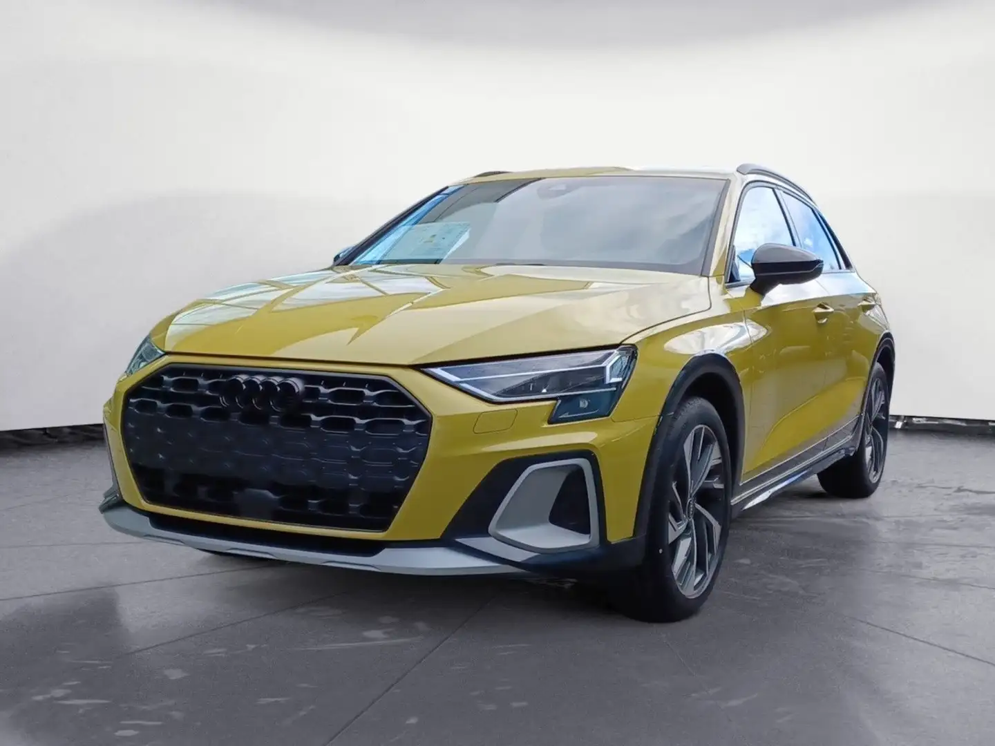 Audi A3 35 TFSI 110(150) kW(PS ) S tronic Gelb - 2