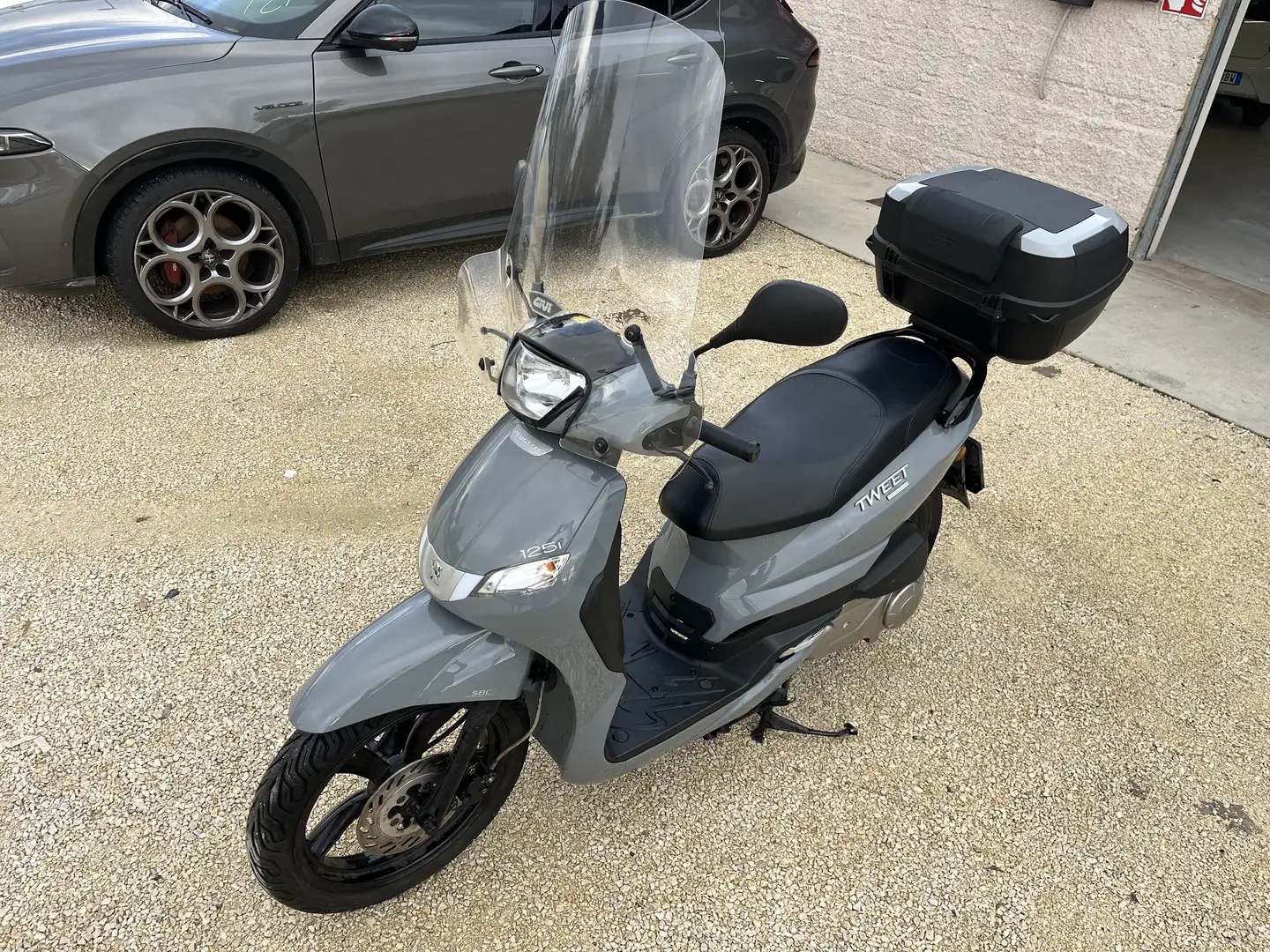 Peugeot Tweet 125i Active E5 - 1