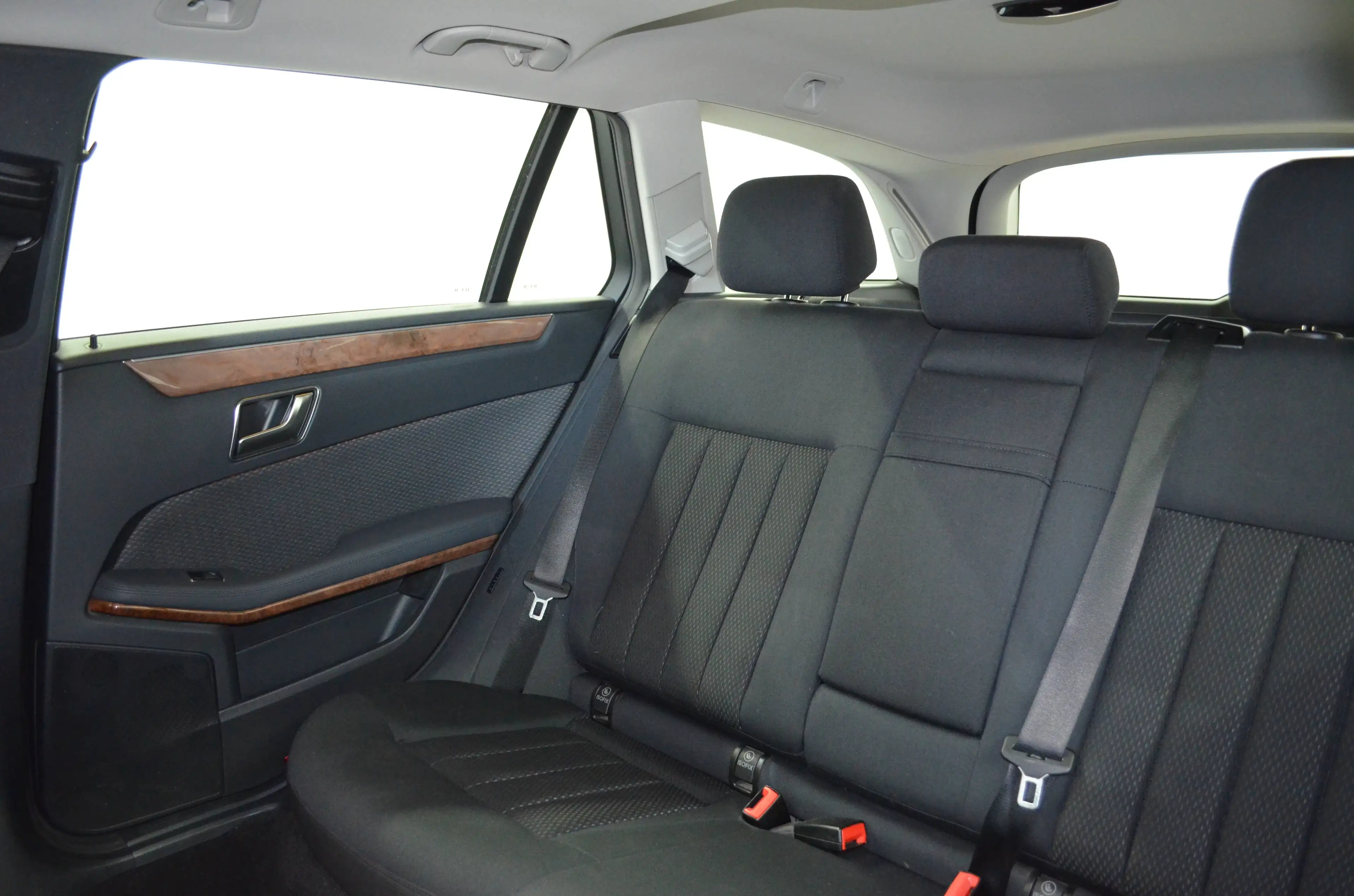 Mercedes-Benz E 250 T CDI 7G-TRONIC ELEGANCE"SCHIEBEDACH"NAVI"AMBIENTE"TEMPOMAT — photo 14