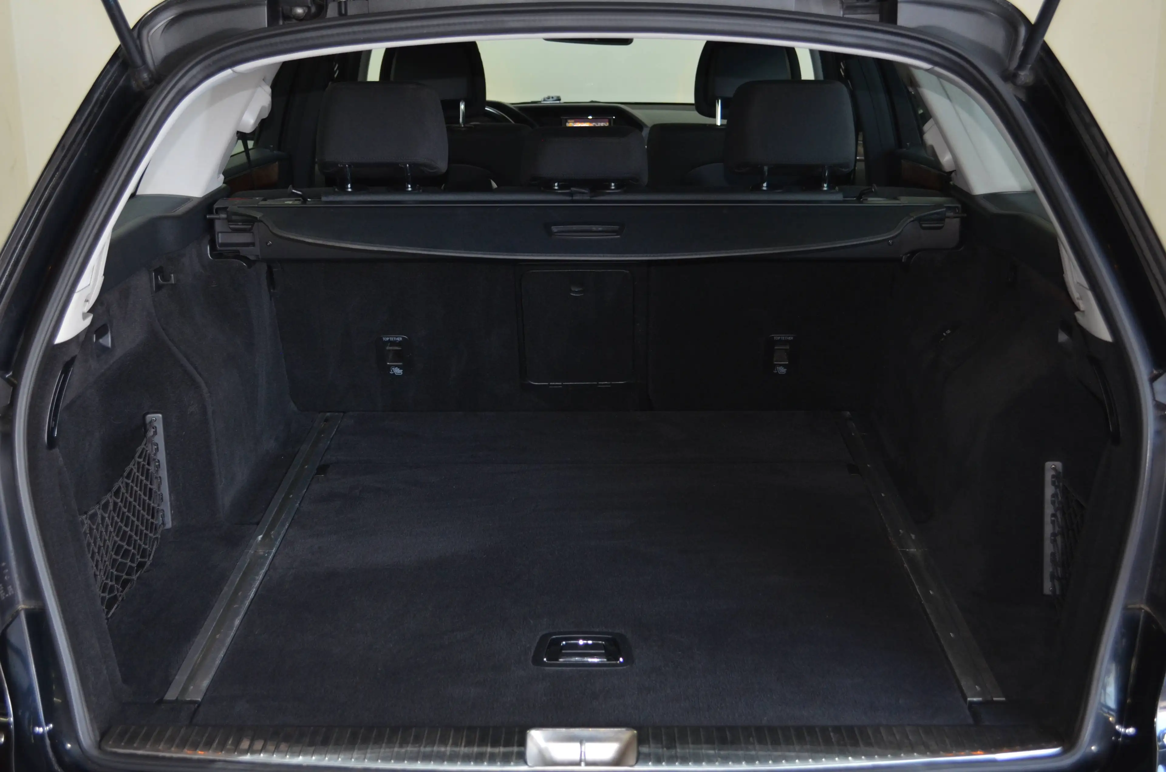 Mercedes-Benz E 250 T CDI 7G-TRONIC ELEGANCE"SCHIEBEDACH"NAVI"AMBIENTE"TEMPOMAT — photo 10