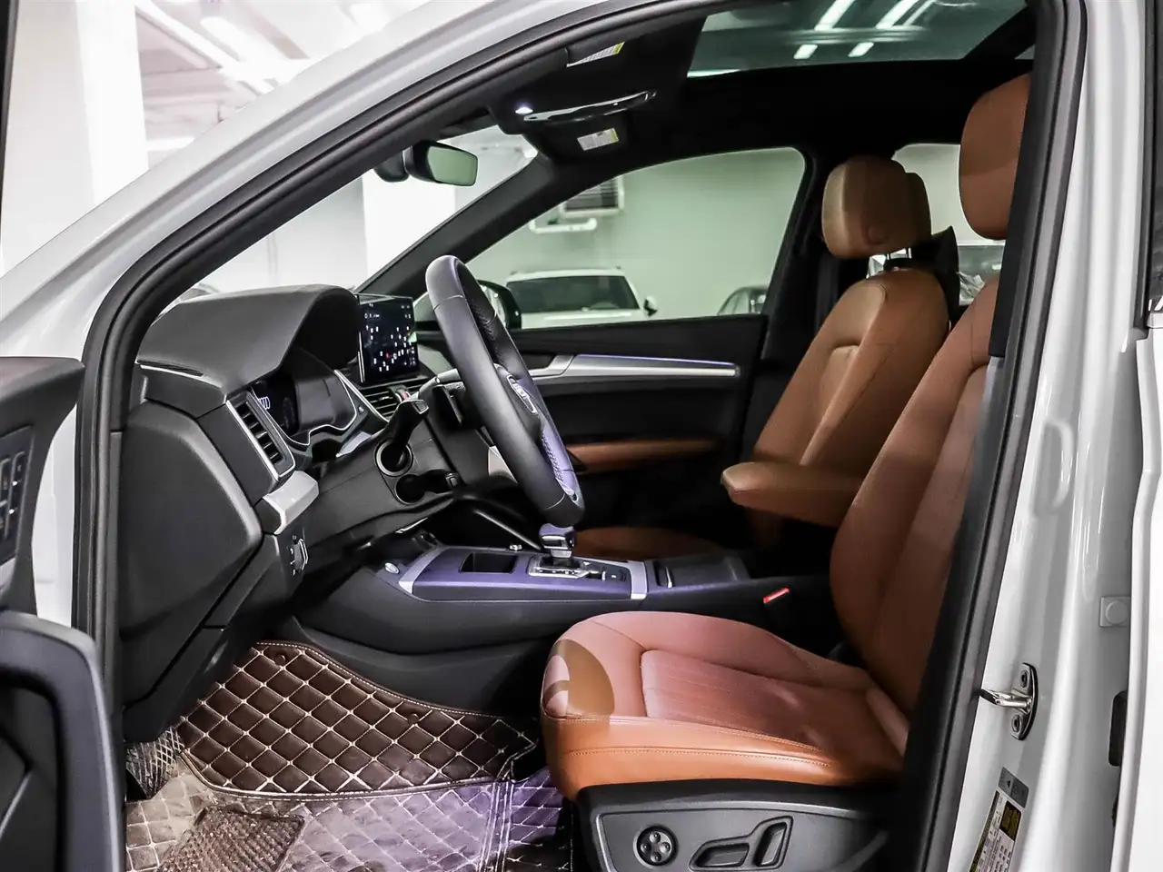 Audi Q5 снимка Audi Q5