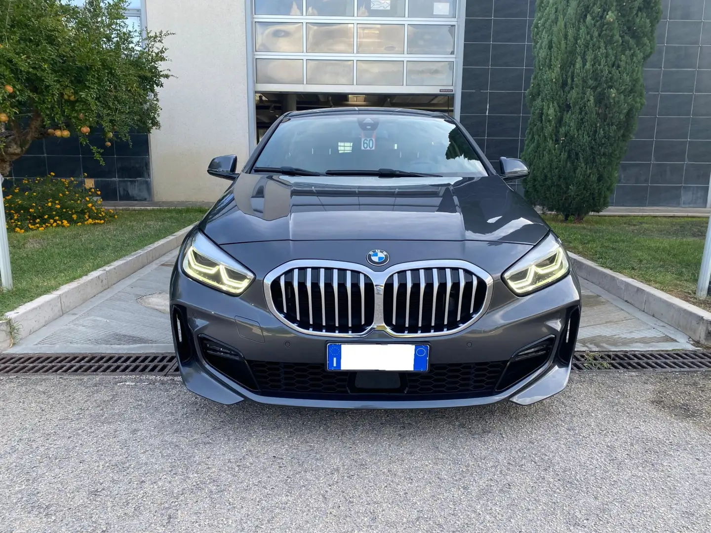 BMW 116 116d 5p. Msport Gris - 2